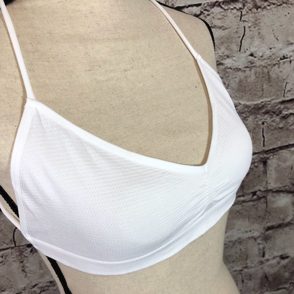 New Strappy Back Pull-Over White Fashion Bralette - Picture 3 of 6